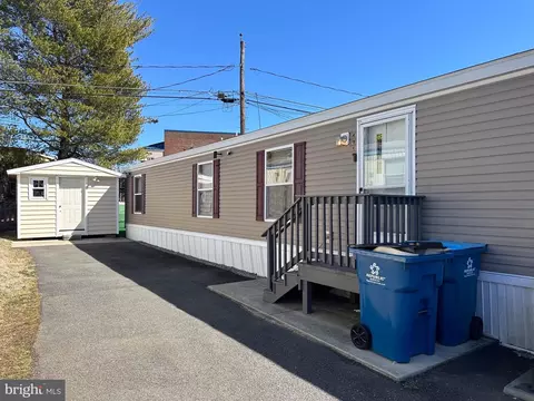 4219 Stackler Dr, Fairfax, VA 22030 photo 5