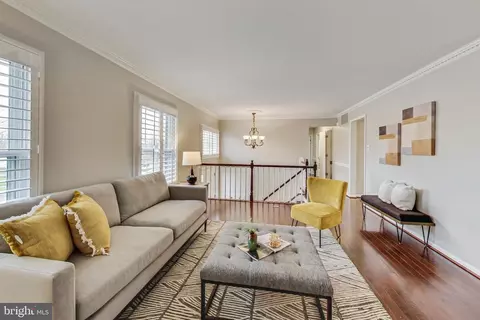 Living - 6910 Raspberry Plain Pl, Springfield, VA 22153 photo 4 of 8