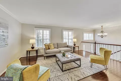 Living - 6910 Raspberry Plain Pl, Springfield, VA 22153 photo 3 of 8
