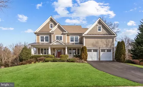 6808 Broyhill St, Mclean, VA 22101