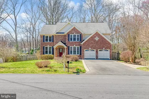 2308 Trott Ave, Vienna, VA 22181