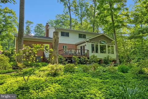 Exterior - 2416 Silver Fox Ln, Reston, VA 20191 photo 5 of 16
