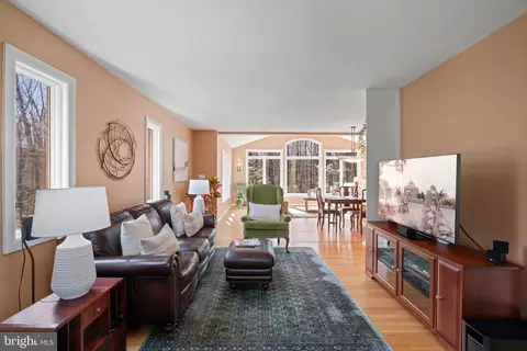 Living - 2416 Silver Fox Ln, Reston, VA 20191 photo 3 of 6
