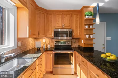 Kitchen - 2416 Silver Fox Ln, Reston, VA 20191 photo 5 of 5