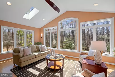 Living - 2416 Silver Fox Ln, Reston, VA 20191 photo 4 of 6
