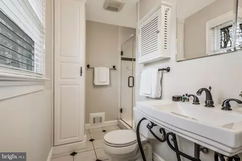Bath - 7626 Webbwood Ct, Springfield, VA 22151 photo 1 of 7