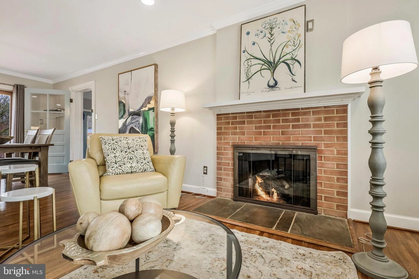 Living - 7626 Webbwood Ct, Springfield, VA 22151 photo 5 of 7