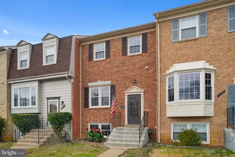 9760 High Water Ct, Burke, VA 22015