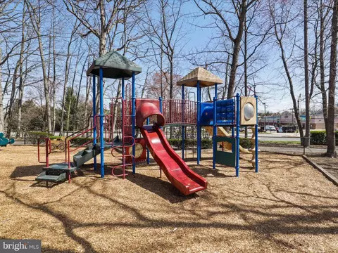Other - 2398 Ridgehampton Ct, Reston, VA 20191 photo 9 of 14