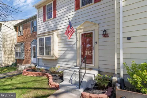 8311 Stationhouse Ct, Lorton, VA 22079