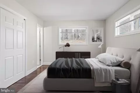 Bedroom - 7852 Glenister Dr, Springfield, VA 22152 photo 1 of 5