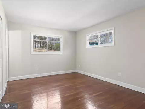 Other - 7852 Glenister Dr, Springfield, VA 22152 photo 5 of 12