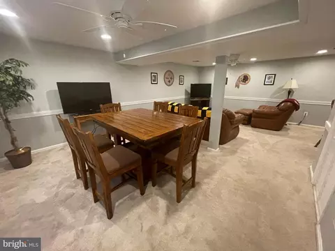 Dining - 9218 Setter Pl, Springfield, VA 22153 photo 2 of 5