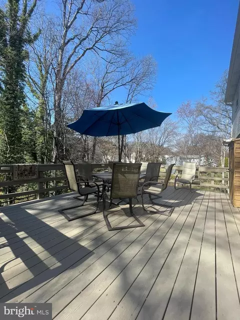 Exterior - 9218 Setter Pl, Springfield, VA 22153 photo 4 of 11