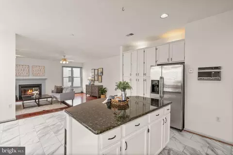 Kitchen - 2414 Mill Heights Dr, Herndon, VA 20171 photo 3 of 4