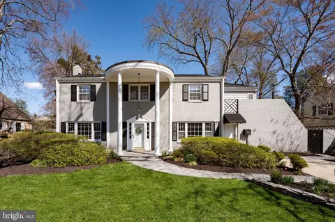 7815 Evening Ln, Alexandria, VA 22306