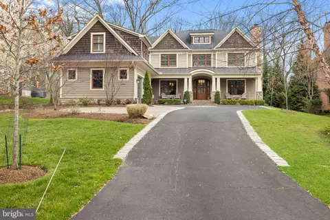 2115 Elliott Ave, Mclean, VA 22101 photo 2