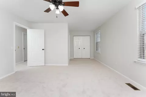 Bedroom - 14846 Basingstoke Loop, Centreville, VA 20120 photo 1 of 1