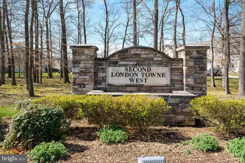 View/Area - 14846 Basingstoke Loop, Centreville, VA 20120 photo 1 of 1