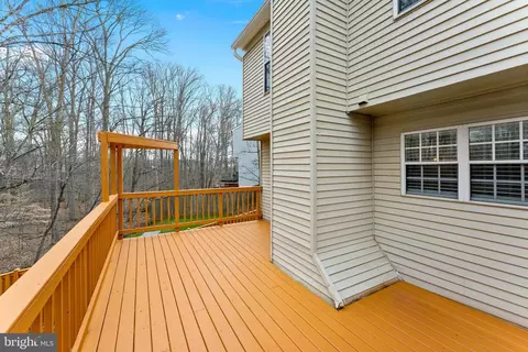Exterior - 14846 Basingstoke Loop, Centreville, VA 20120 photo 4 of 8