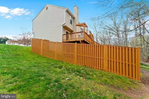 Exterior - 14846 Basingstoke Loop, Centreville, VA 20120 photo 8 of 8