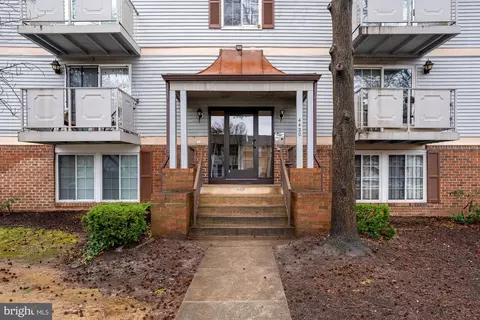 4420 Groombridge Way #4420E, Alexandria, VA 22309