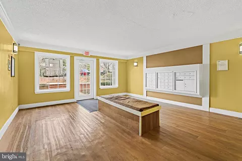 Living - 7621 Provincial Dr #209, Mclean, VA 22102 photo 1 of 1