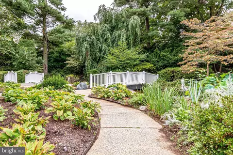 Exterior - 7621 Provincial Dr #209, Mclean, VA 22102 photo 4 of 8