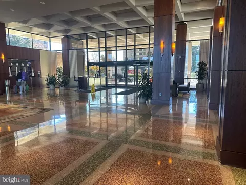 3701 S George Mason Dr #214N, Falls Church, VA 22041
