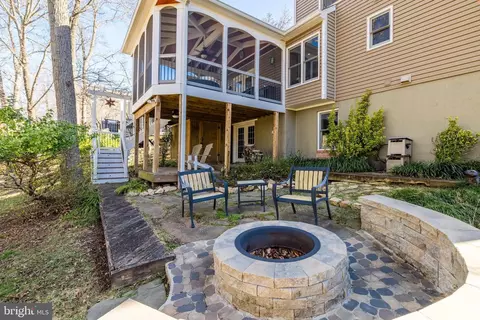 Exterior - 3602 Elderberry Pl, Fairfax, VA 22033 photo 10 of 15