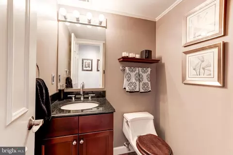 Bath - 3602 Elderberry Pl, Fairfax, VA 22033 photo 1 of 5