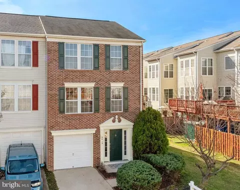 6410 Katherine Ann Ln, Springfield, VA 22150
