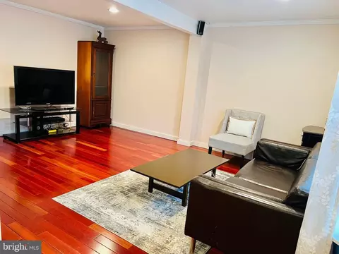 Living - 8174 Dark Den Cir, Springfield, VA 22153 photo 6 of 8