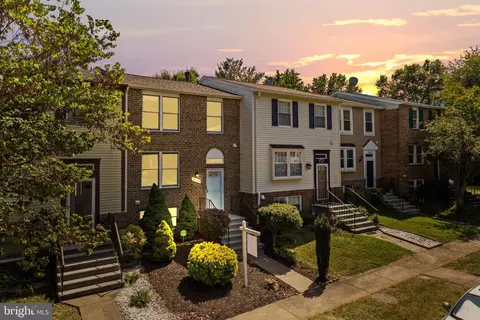 5306 Admiralty Ct, Alexandria, VA 22315