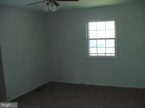 6128 Crozet Ct, Springfield, VA 22150 photo 10