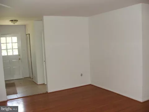 6128 Crozet Ct, Springfield, VA 22150 photo 6