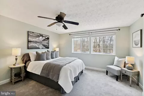 Bedroom - 7315 Glendower Ct, Springfield, VA 22153 photo 1 of 2
