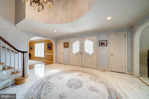 Entry Way - 6288 Dunaway Ct, Mclean, VA 22101 photo 1 of 3
