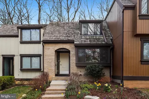 1631 Bentana Way, Reston, VA 20190