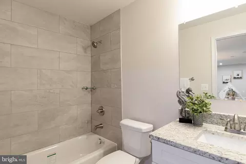 Bath - 7816 Falstaff Rd, Mclean, VA 22102 photo 6 of 6