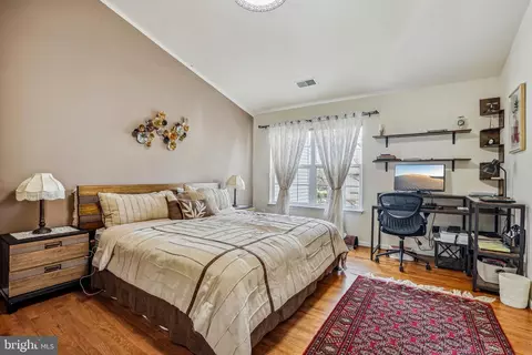 Bedroom - 8350 Jovin Cir, Springfield, VA 22153 photo 4 of 4