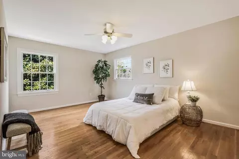 Bedroom - 8609 Old Keene Mill Rd, Springfield, VA 22152 photo 1 of 7