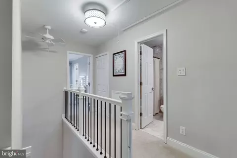 Entry Way - 11921 Travistock Ct, Reston, VA 20191 photo 4 of 5