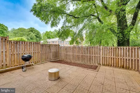 Exterior - 11921 Travistock Ct, Reston, VA 20191 photo 7 of 25