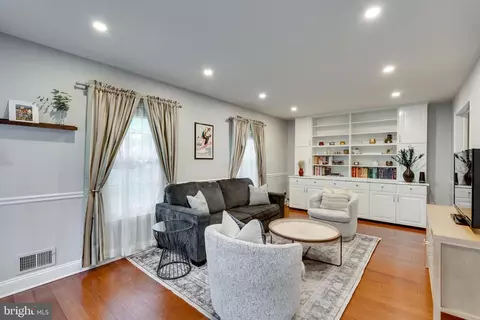 Living - 11921 Travistock Ct, Reston, VA 20191 photo 1 of 1