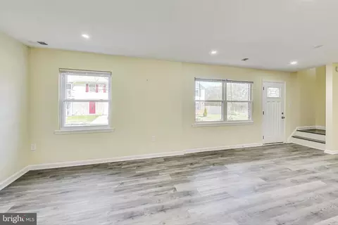 Other - 7309 Beverly Park Dr, Springfield, VA 22150 photo 7 of 20