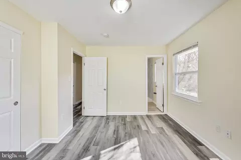 Other - 7309 Beverly Park Dr, Springfield, VA 22150 photo 2 of 20