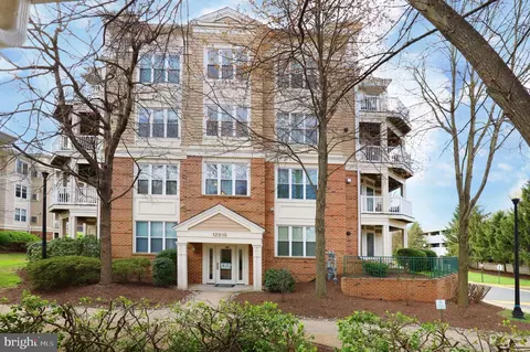 12919 Alton Sq #311, Herndon, VA 20170