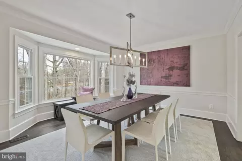 Dining - 11922 Winstead Ln, Reston, VA 20194 photo 2 of 5