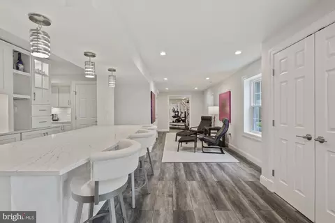 Entry Way - 11922 Winstead Ln, Reston, VA 20194 photo 7 of 8
